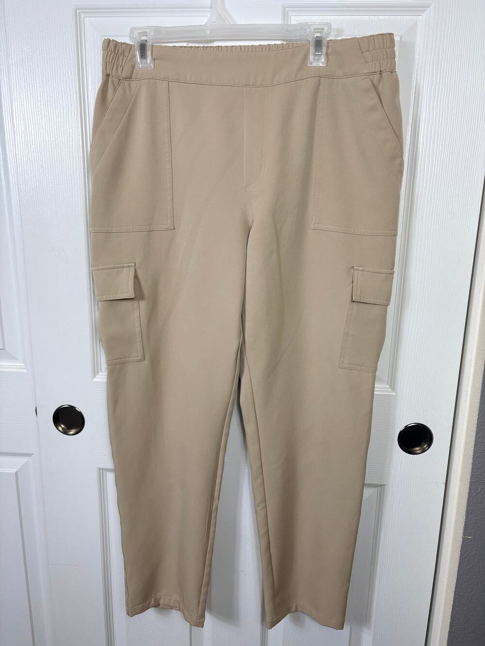 32 Degrees Heat Women's Tech Cargo Pants Tan/Khaki Lightweight Stretch Size L